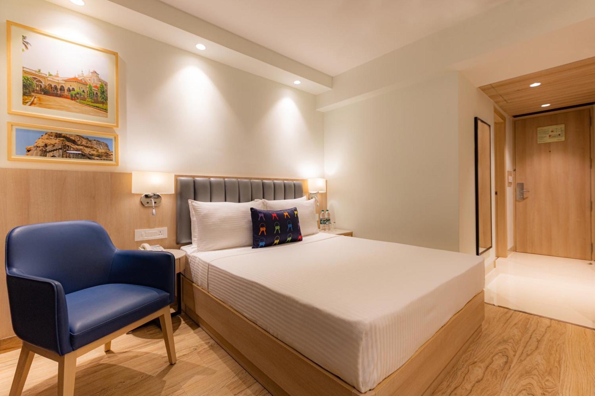 Keys Prima By Lemon Tree Hotels, Pimpri, Pune Экстерьер фото