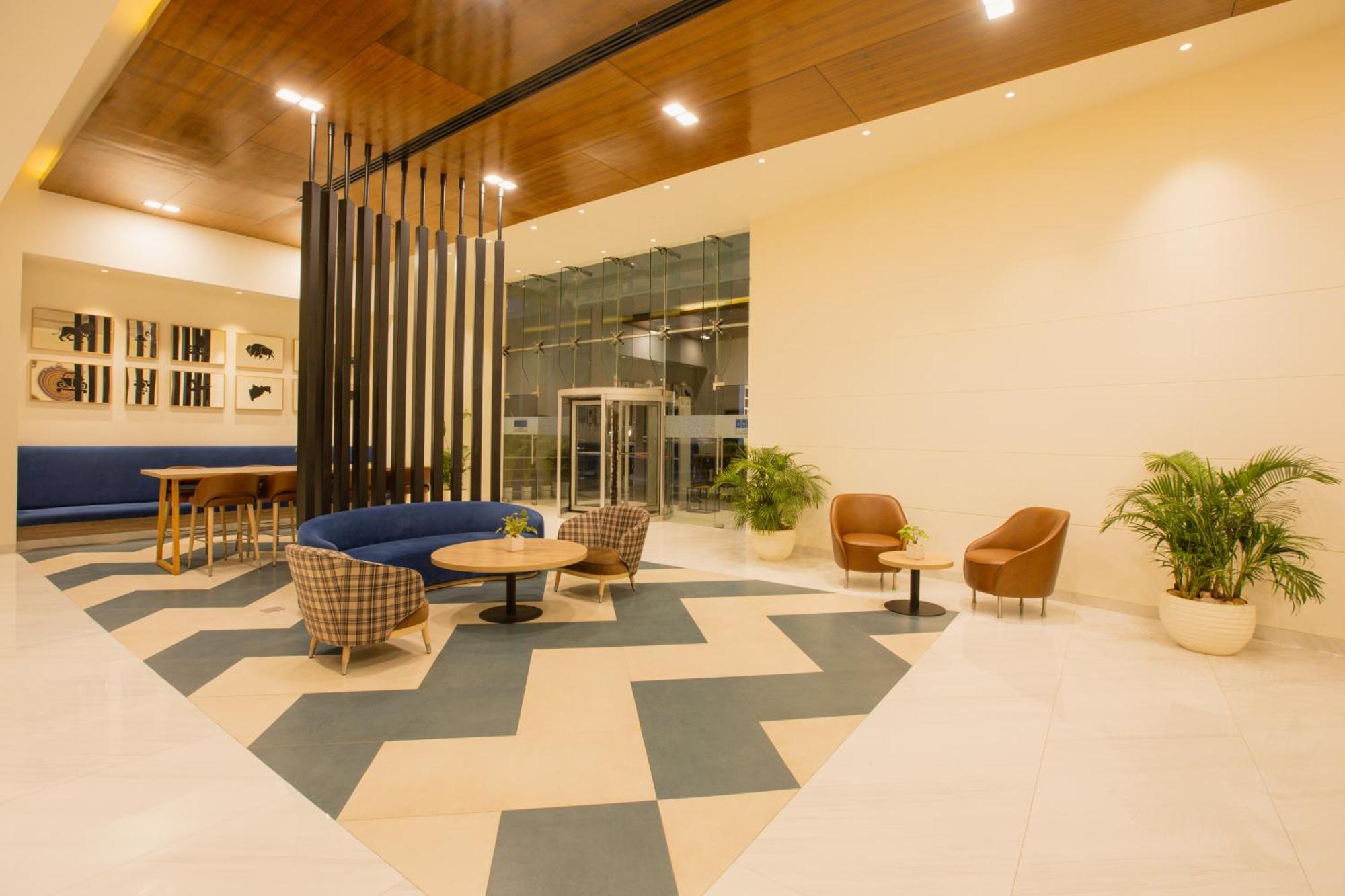 Keys Prima By Lemon Tree Hotels, Pimpri, Pune Экстерьер фото