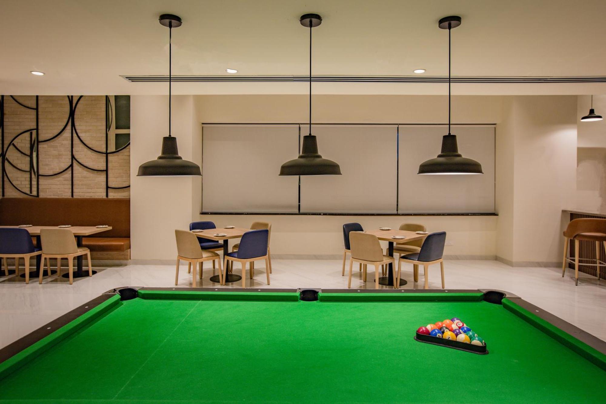 Keys Prima By Lemon Tree Hotels, Pimpri, Pune Экстерьер фото