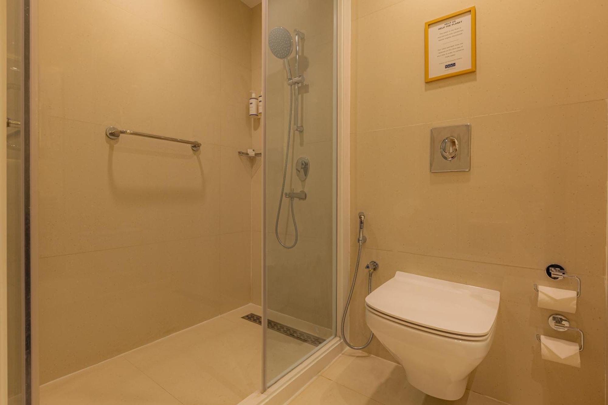Keys Prima By Lemon Tree Hotels, Pimpri, Pune Экстерьер фото