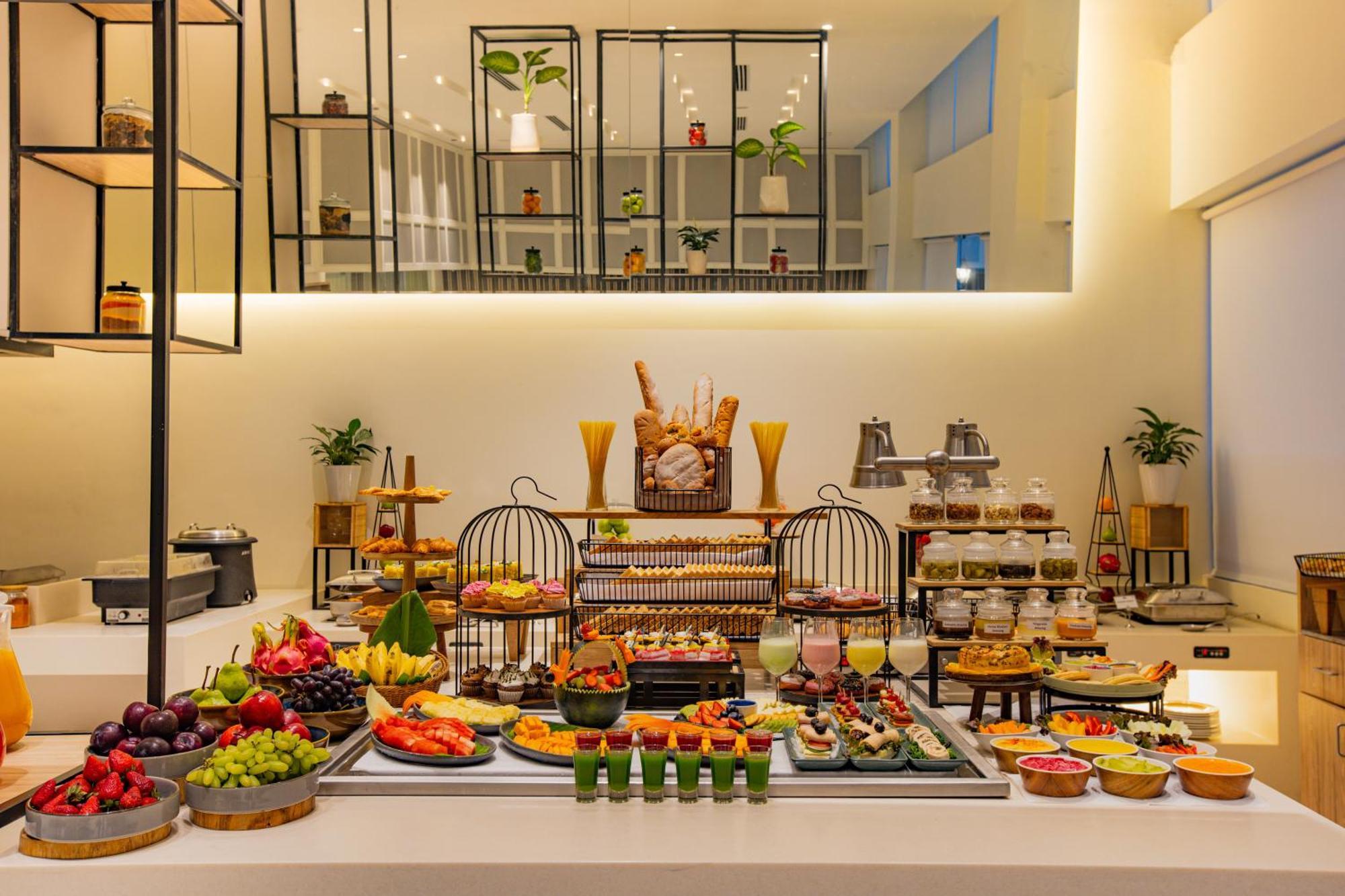 Keys Prima By Lemon Tree Hotels, Pimpri, Pune Экстерьер фото