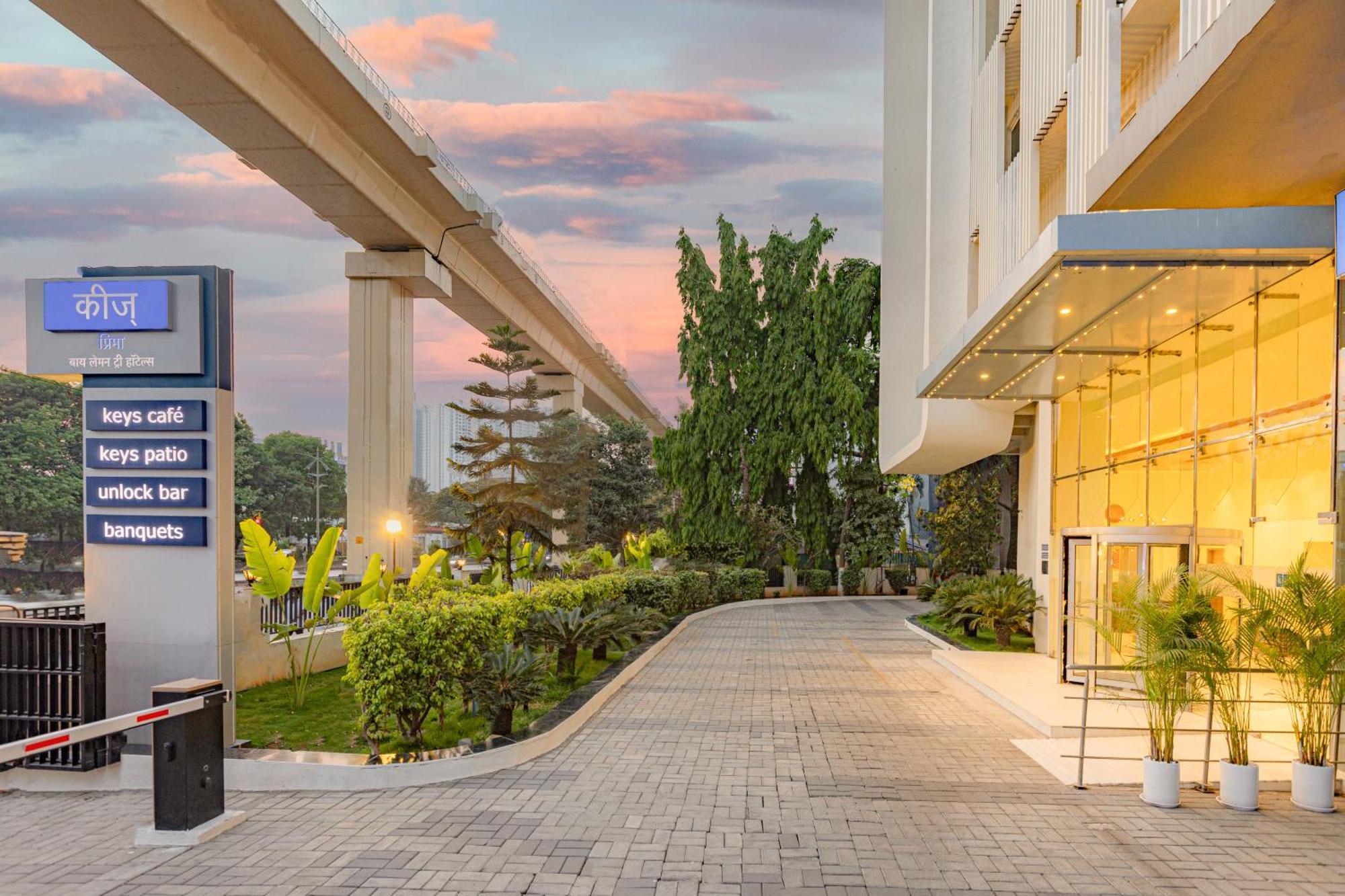 Keys Prima By Lemon Tree Hotels, Pimpri, Pune Экстерьер фото
